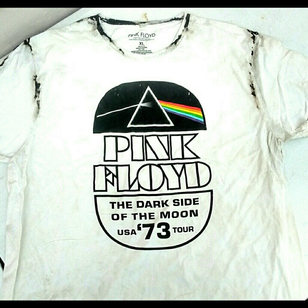 NWOT PINK FLOYD T-SHIRT